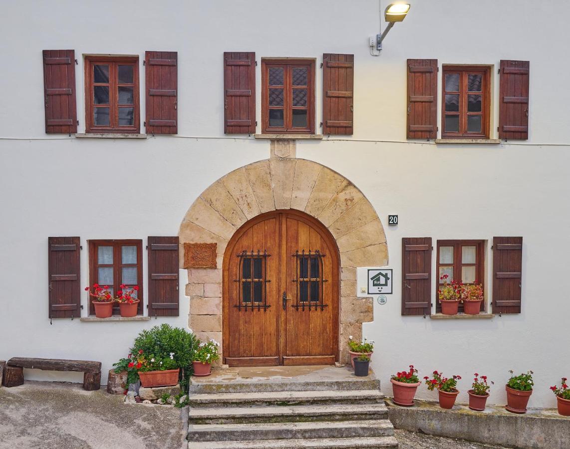 Casa Rural Lenco Hostal Zilbeti Exterior foto